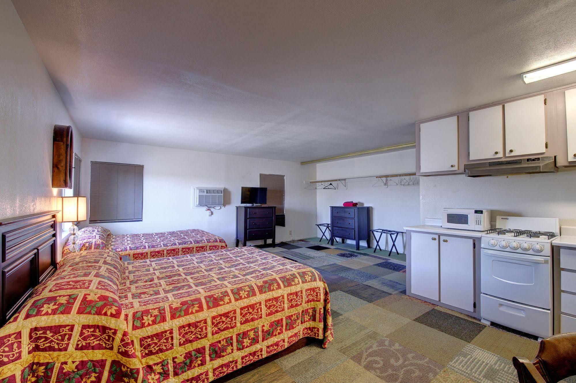 Crimson Hills Motel Parowan Εξωτερικό φωτογραφία